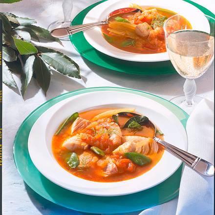 Fischsuppe mit Zuckerschoten Rezept