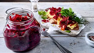 Fix fermentierte Rote Bete Rezept - Foto: LECKER @ Bauer Media Group