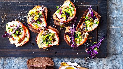 Fix gemachte Lachsroellchen Rezept - Foto: House of Food / Bauer Food Experts KG