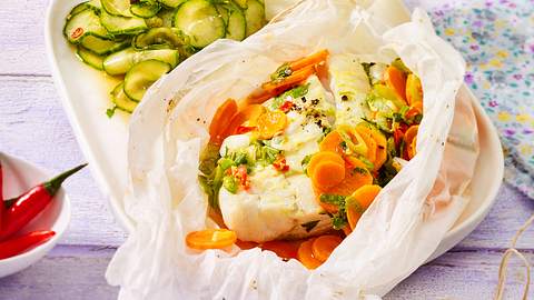 Fix geschnürte Seelachs-Packerl „Asia-Express“ Rezept - Foto: House of Food / Bauer Food Experts KG