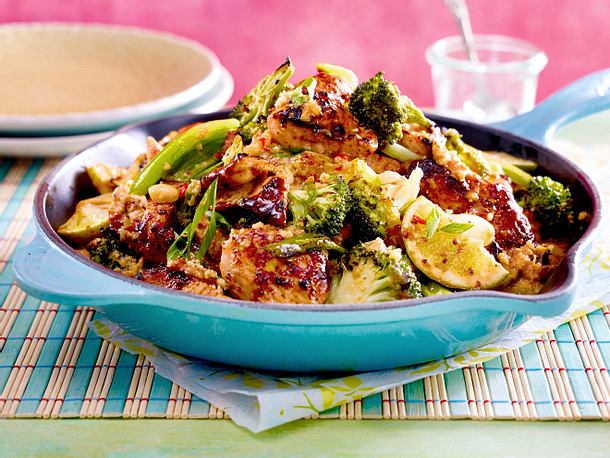 Fix-wie-nix-Pfanne mit Pute Rezept Fix-wie-nix-Pfanne mit Pute Rezept