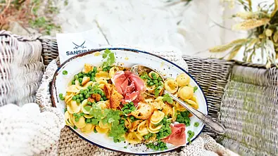 Fixe Friesenpasta à la Carbonara Rezept - Foto: LECKER @ Bauer Media Group