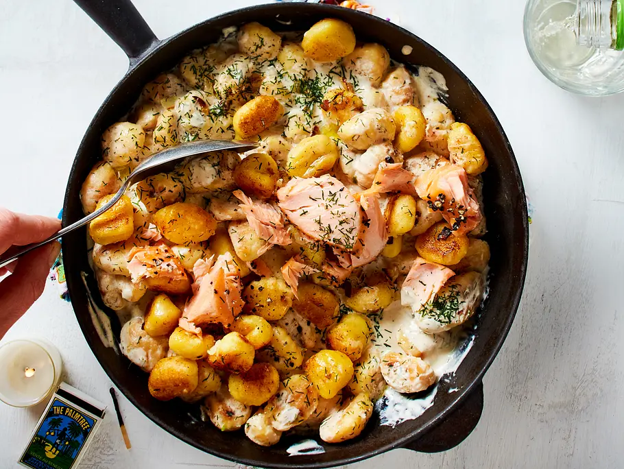 Fixe Gnocchi-Pfanne mit Lachs Rezept Fixe Gnocchi-Pfanne mit Lachs Rezept