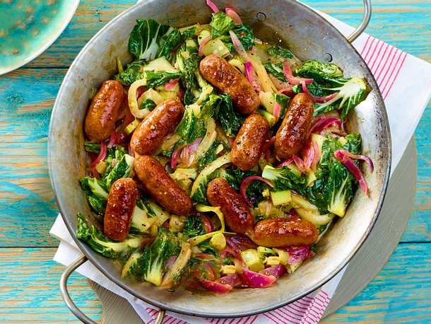 Fixe Wurstpfanne mit Mangold und Fenchel Rezept Fixe Wurstpfanne mit Mangold und Fenchel Rezept