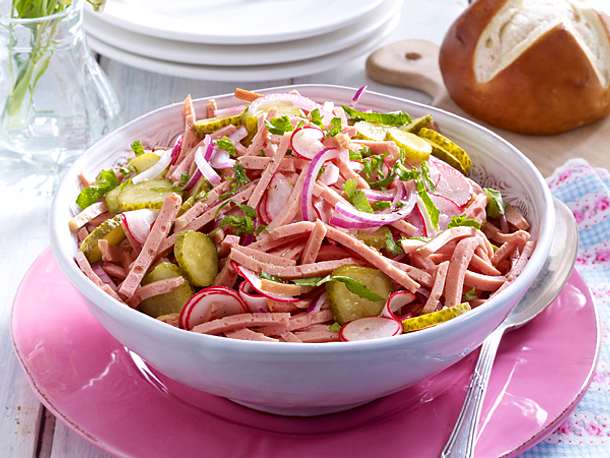 Fixer Leberkäs’-Salat Rezept
