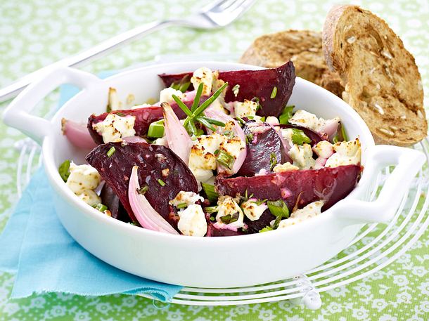 Fixer Ofenfeta mit Roten Beten Rezept Fixer Ofenfeta mit Roten Beten Rezept