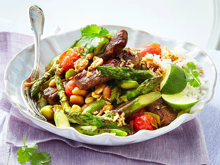 Fixer Spargel-Steak-Wok Rezept Fixer Spargel-Steak-Wok Rezept