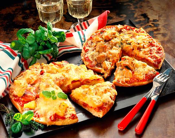 Fladenbrot-Pizza Rezept Fladenbrot-Pizza Rezept