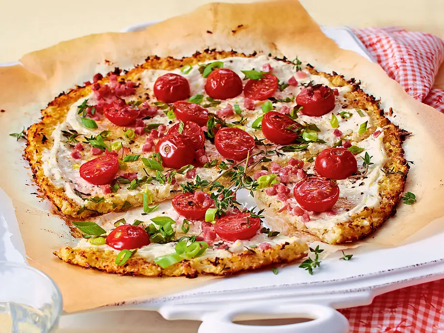 Flammkuchen mit Blumenkohlboden Rezept Flammkuchen mit Blumenkohlboden Rezept