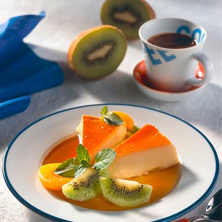 Flan caramel mit Früchten Rezept Flan caramel mit Früchten Rezept