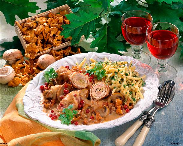 Fleischröllchen mit Pilzrahm Rezept