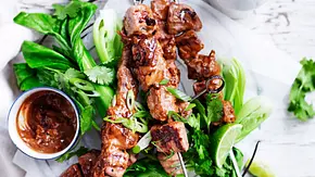 Flinkes Filet für Spießer mit Saté-Soße Rezept - Foto: LECKER @ Bauer Media Group