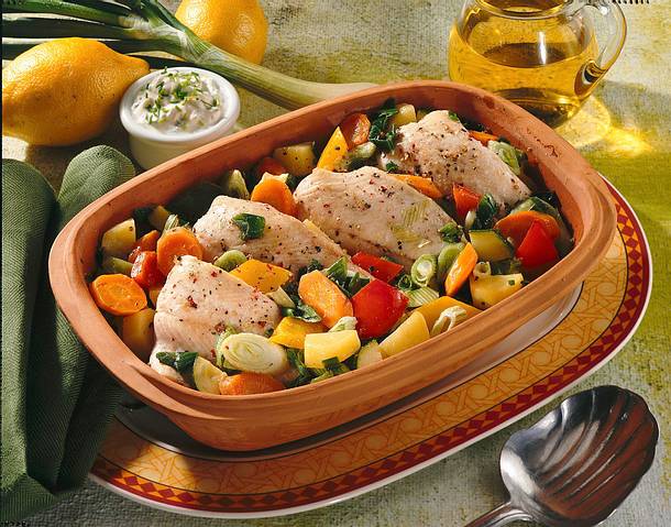Forellenfilets auf Sommergemüse Rezept Forellenfilets auf Sommergemüse Rezept