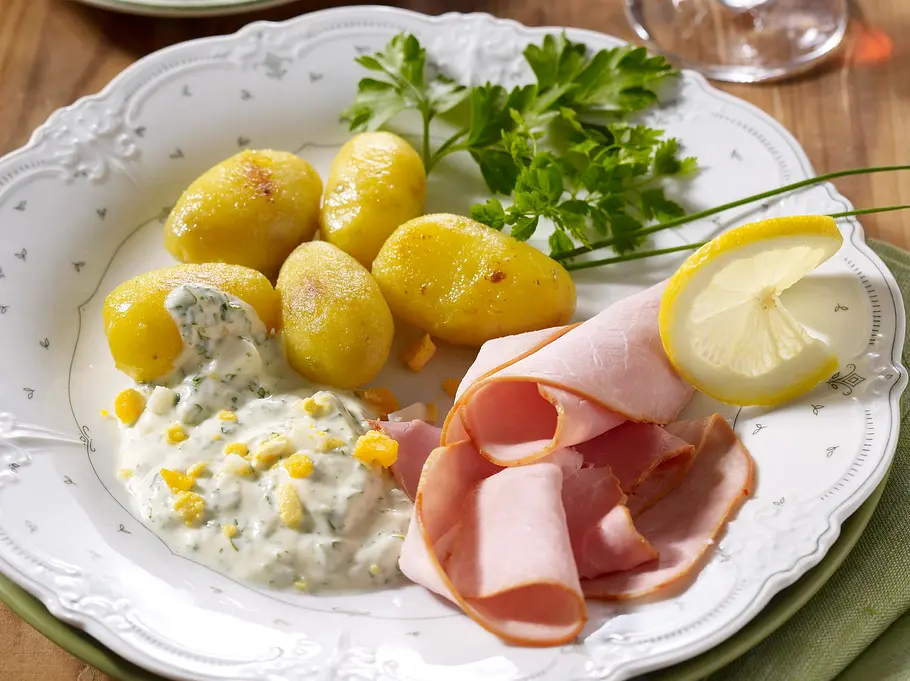 Frankfurter Grüne Soße zu Kasseler Rezept Frankfurter Grüne Soße zu Kasseler Rezept