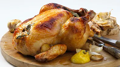 Französisches Knoblauchhähnchen Rezept - Foto: LECKER @ Bauer Media Group