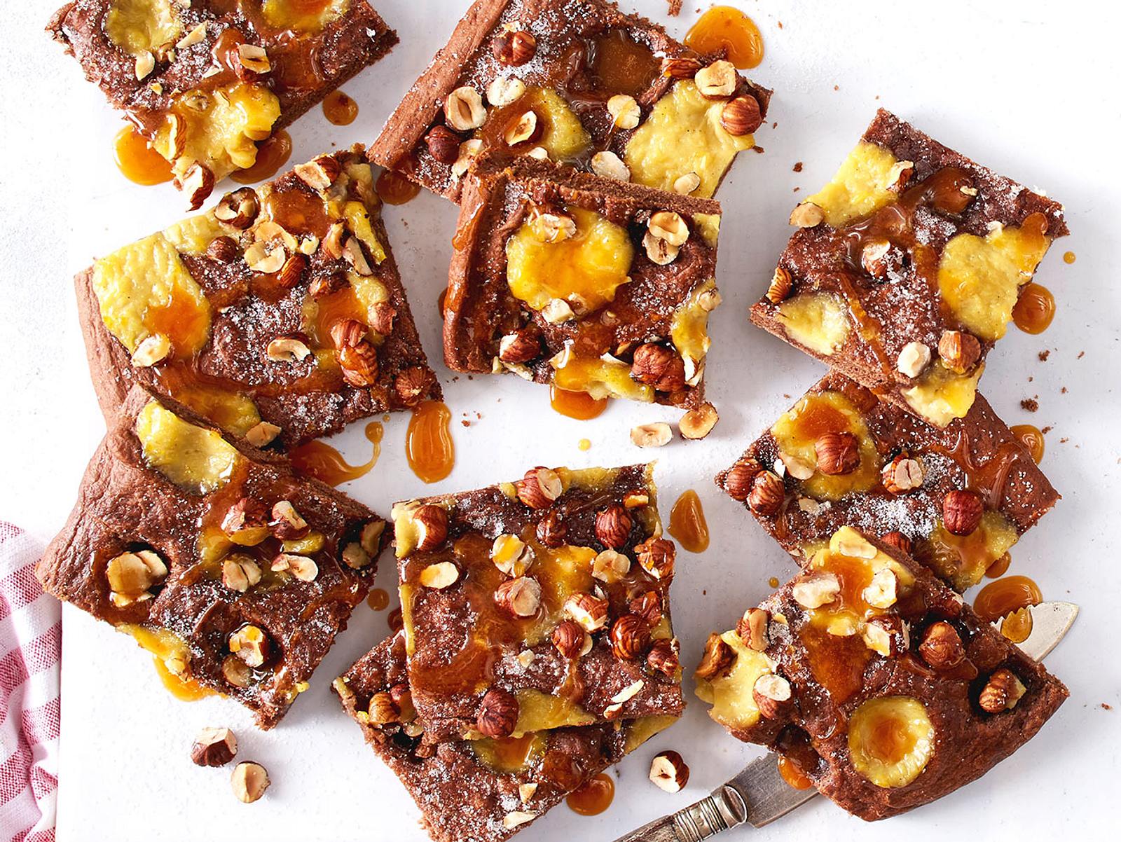 Veganer Butterkuchen mit Vanille-Mandel-Pudding Rezept | LECKER