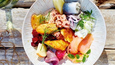 Friesenbowl „viermal Fisch“ Rezept - Foto: House of Food / Bauer Food Experts KG
