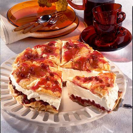Friesentorte mit Preiselbeeren Rezept