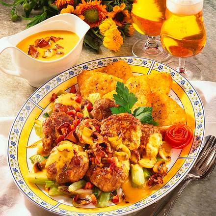 Frikadellen mit Pilzsoße Rezept