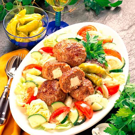 Frikadellen mit Schafskäse Rezept