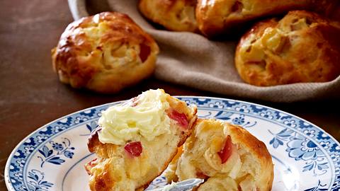 Frische Apfel-Hefebrötchen Rezept - Foto: House of Food / Bauer Food Experts KG
