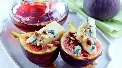 Frische Feigen mit Stilton Rezept - Foto: LECKER @ Bauer Media Group