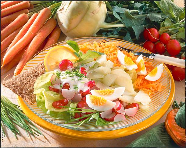 Frische Salat-Diät Rezept Frische Salat-Diät Rezept