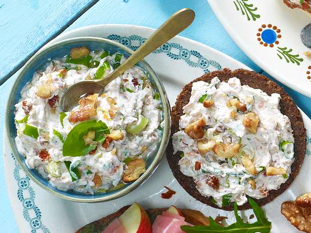 Frischkäse-Nuss-Aufstrich Rezept