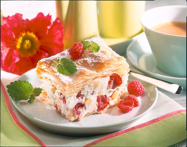 Fruchtige Blätterteigschnitten Rezept Fruchtige Blätterteigschnitten Rezept