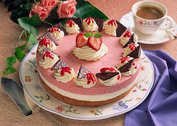 Fruchtige Schichttorte Rezept