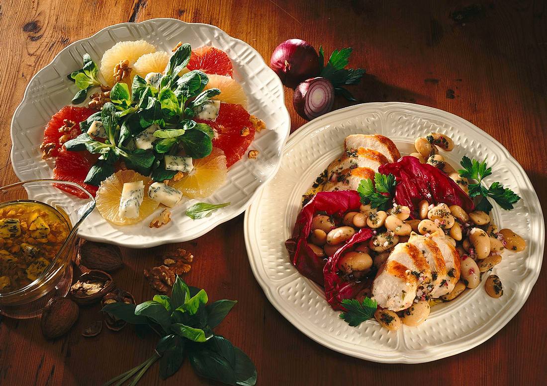 Fruchtiger Feldsalat mit Walnuss-Vinaigrette Rezept | LECKER Fruchtiger Feldsalat mit Walnuss-Vinaigrette Rezept | LECKER