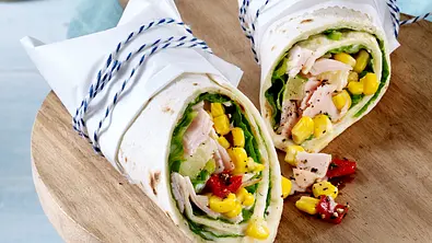 Fruchtiger Hähnchen-Wrap Rezept - Foto: LECKER @ Bauer Media Group