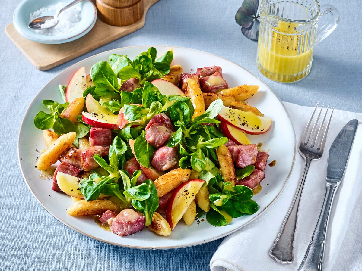 Fruchtiger Herbstsalat mit Kasseler Rezept