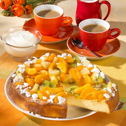 Fruchtiger Käsekuchen mit Baiser-Bröseln Rezept Fruchtiger Käsekuchen mit Baiser-Bröseln Rezept