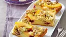 Fruchtiger Quitten-Preiselbeerkuchen mit Mohnstreuseln Rezept - Foto: Pretscher, Till Fruchtiger Quitten-Preiselbeerkuchen mit Mohnstreuseln Rezept - Foto: Pretscher, Till
