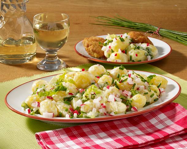 Frühlings-Kartoffelsalat aus neuen Kartoffeln Rezept Frühlings-Kartoffelsalat aus neuen Kartoffeln Rezept