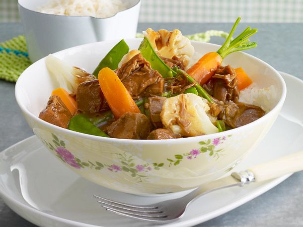 Frühlingsgemüse mit Zimt-Kurkuma-Lamm Rezept