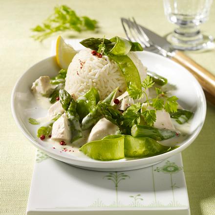 Frühlingshafte Hühnerfrikassee Rezept