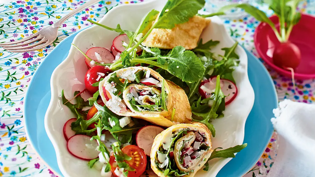 Frühlings-Crêperöllchen Rezept - Foto: LECKER @ Bauer Media Group Frühlings-Crêperöllchen Rezept - Foto: LECKER @ Bauer Media Group