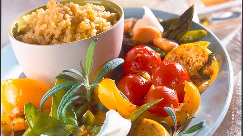 Frühlings-Ratatouille mit Bulgur Rezept - Foto: House of Food / Bauer Food Experts KG