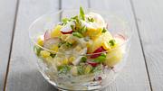 Frühlingshafter Kartoffelsalat mit Mayonnaise Rezept - Foto: House of Food / Bauer Food Experts KG