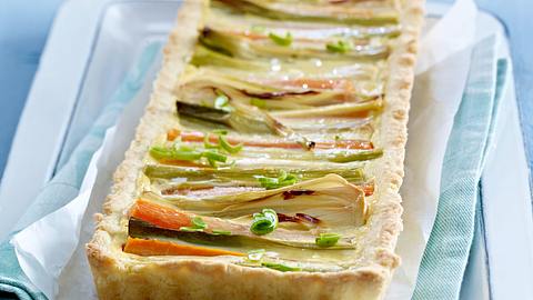 Frühlingszwiebel-Tarte Rezept - Foto: House of Food / Bauer Food Experts KG