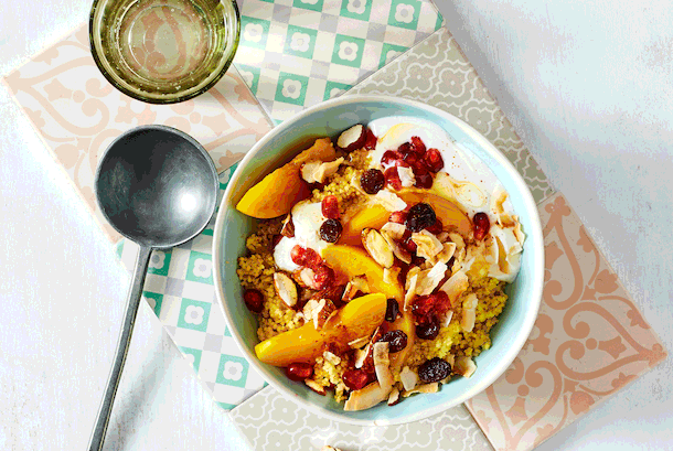 Für morgens, mittags, abends: Pfirsich-Couscous-Bowl Rezept