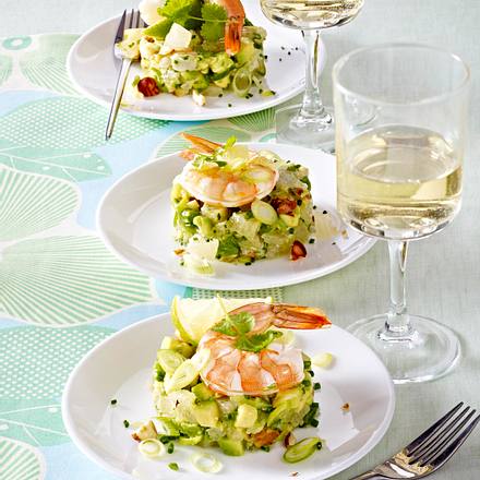 Garnelen auf Pomelo-Avocado-Tartar Rezept Garnelen auf Pomelo-Avocado-Tartar Rezept
