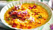 Gazpacho Orange mit Ingwerschaum und Paprikapesto - Foto: House of Food / Bauer Food Experts KG