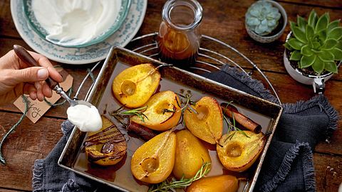 Gebackene Birne „Sichere bank“ Rezept - Foto: House of Food / Bauer Food Experts KG
