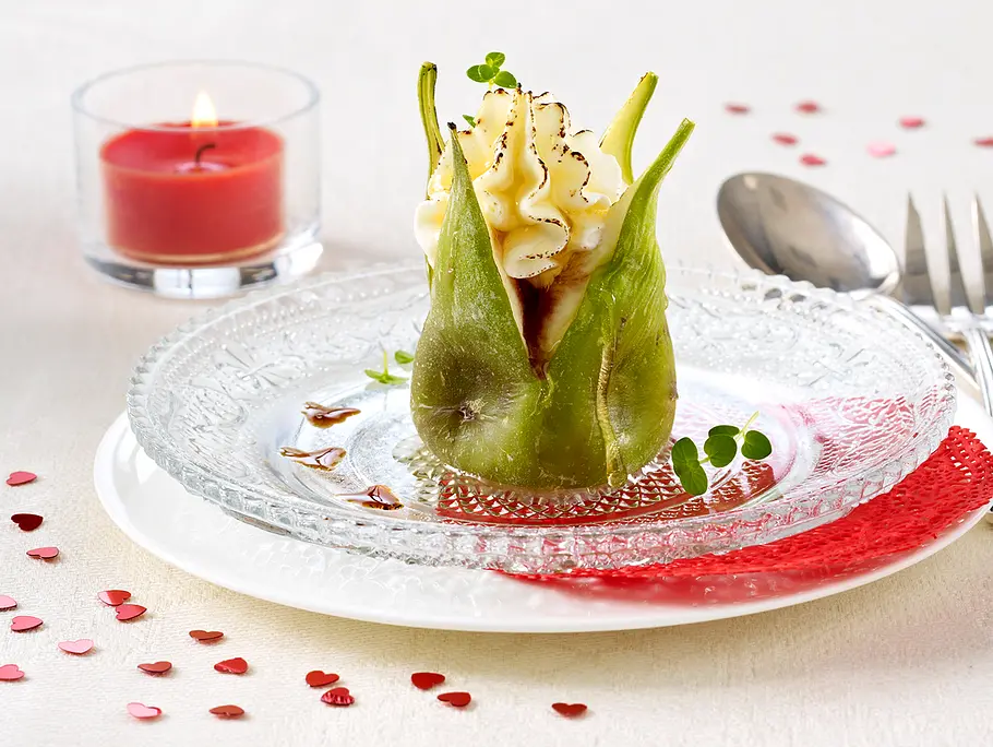 Gebackene Feigen mit Honig und Ziegenfrischkäse Rezept Gebackene Feigen mit Honig und Ziegenfrischkäse Rezept
