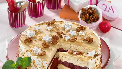 Gebrannte-Mandel-Kirsch-Torte Rezept - Foto: LECKER @ Bauer Media Group