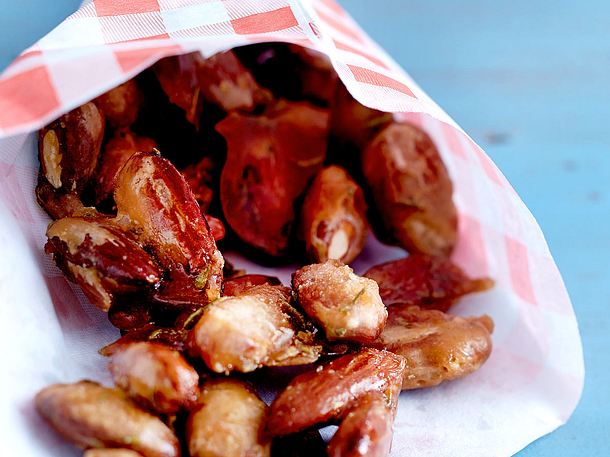 Gebrannte Thymianmandeln Rezept Gebrannte Thymianmandeln Rezept