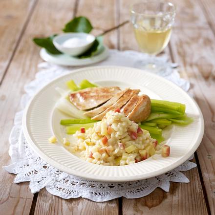 Gebratene Hähnchenfilets an Apfelrisotto Rezept Gebratene Hähnchenfilets an Apfelrisotto Rezept